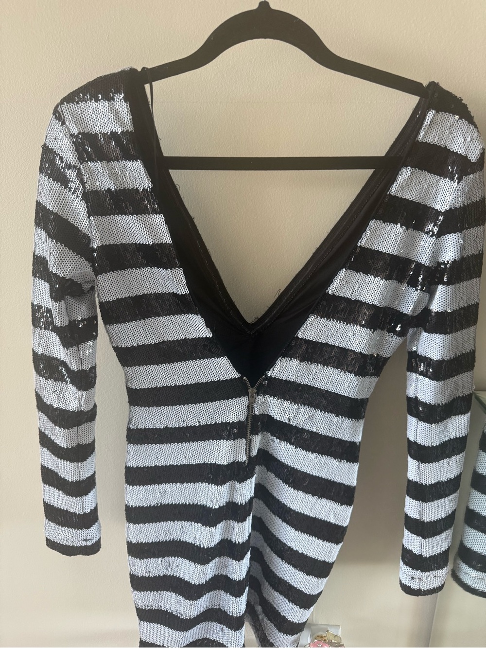 Nasty Gal Black & White Striped Sequin V-Neck Top